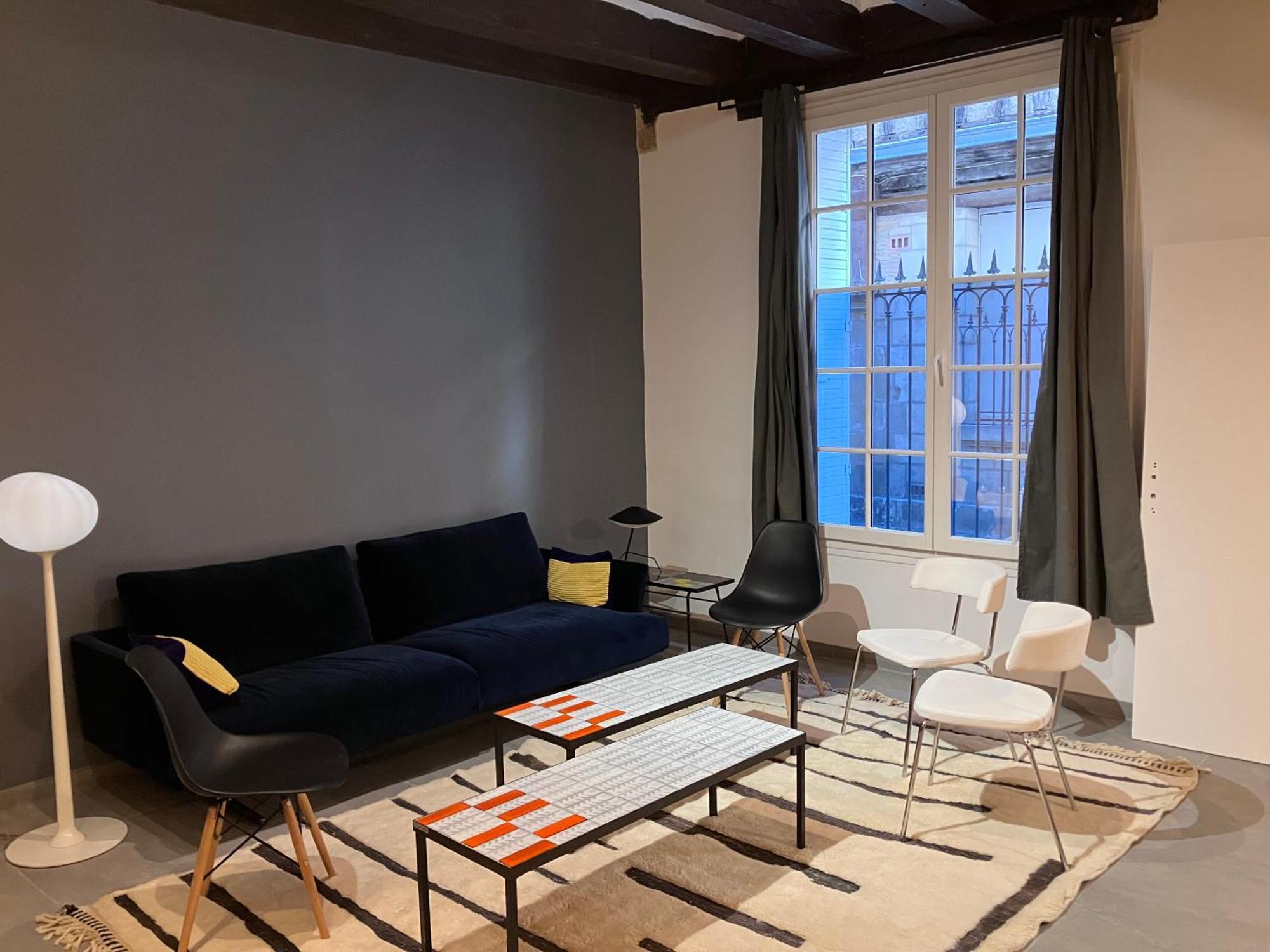 Apartment Quartier Historique Calme Et Parking
